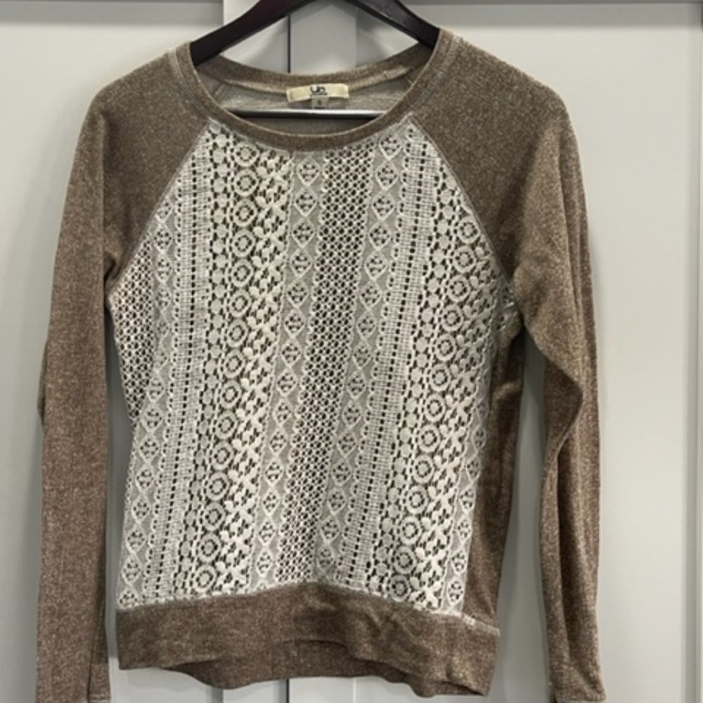 Ya Beige Sweatshirt with Lace Detail Size Small